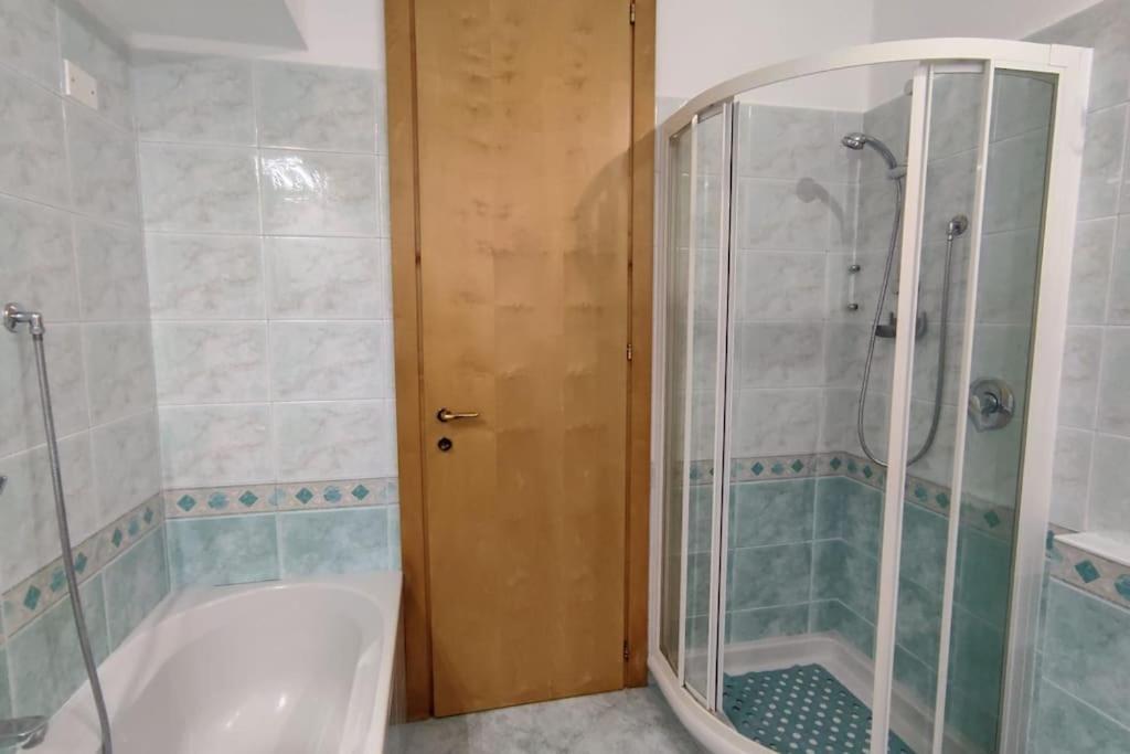Elegante Alloggio Zona Storica Lecco Dış mekan fotoğraf